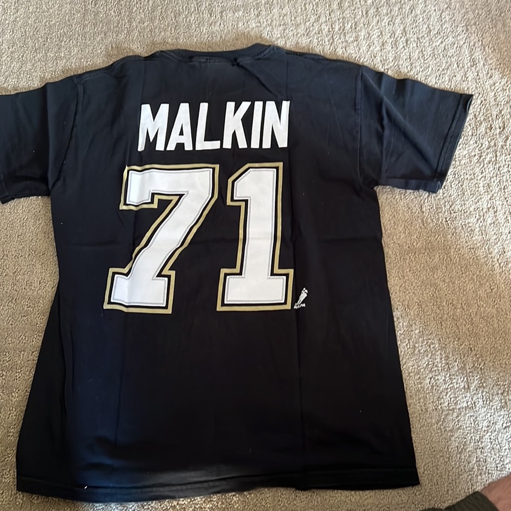 Pittsburg Malkin T-Shirt - Picture 4 of 4